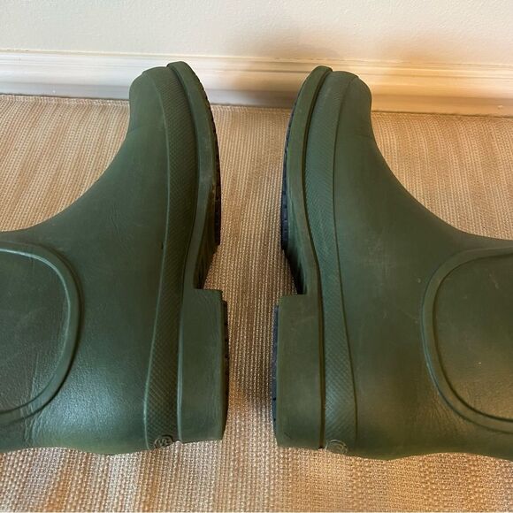 CROCS women’s boots dark green w/plaid design women Size 7 GUC - Picture 8 of 16